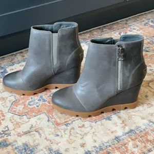Sorel Joan of Arctic Wedge III booties